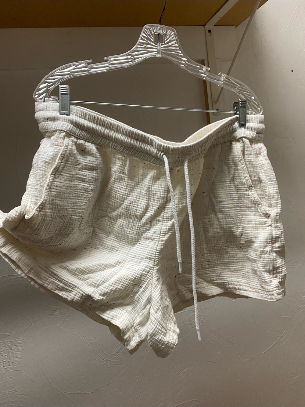 Lou & Grey Cream Textured Drawstring Athletic Shorts